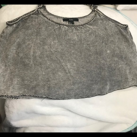 2/$20 Forever21 Washed Out Denim Cropped Tank Top - Picture 5 of 7